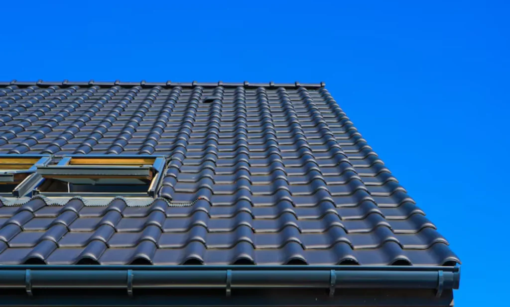 Metal vs. Shingle Roofing: Which Saves You More Long-Term?