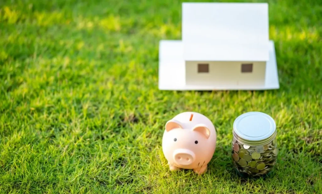 Flat Roofs vs. Pitched: Which Saves More Money Long-Term?